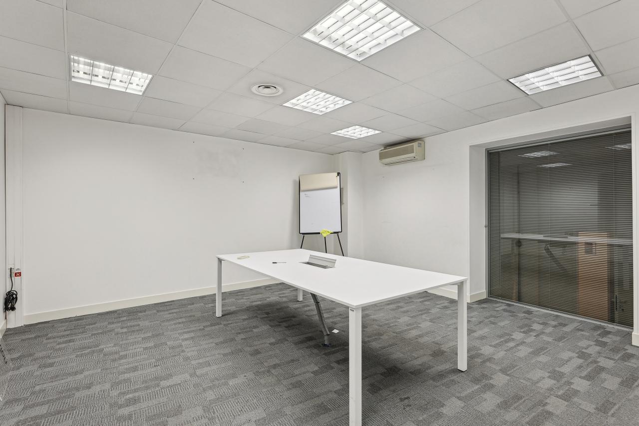 Bureau Paris 458m² Location bureau Paris OLBUR2424417 5